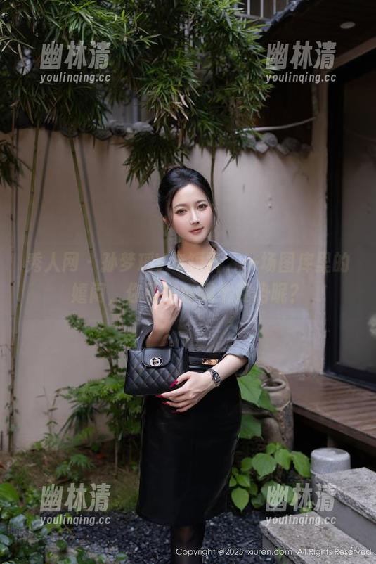 秀人网 - 孙梦瑶V与短裤,一场图库里的嬉闹,你最中意哪个姿势呢? 秀人网 - 孙梦瑶V与短裤,一场图库里的嬉闹,你最中意哪个姿势呢?