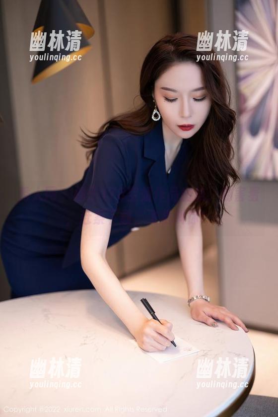秀人网 - 柚子178空姐作品出航，别害羞，赶紧下载，飞机叫你！
