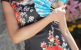 美媛馆 – 潘娇娇的新修女图包更新，身影轻盈得像…风一样的存在。