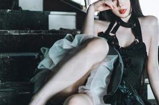 如果姐姐们都有个图册，那落落Raku的将是你的心头好