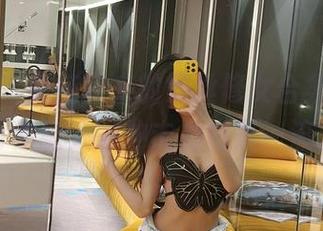 微密圈 – 葛征带来的黑丝修女合集，壁纸背景给人的冲击力也是一流。