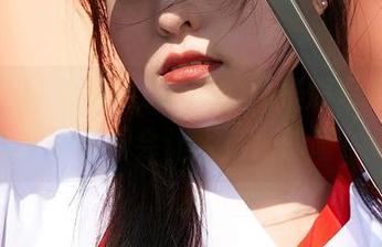 蜜桃社 – 萌美Moemi的体操服写真集，下载不看会让人后悔的喔！