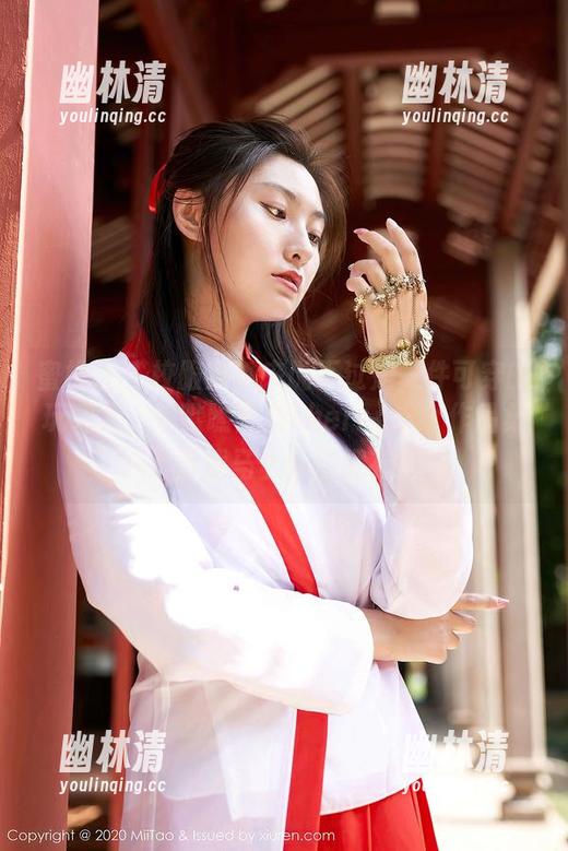 蜜桃社 - 校服对她来说不过是一件可穿的玩意儿,来瞧瞧雪梨sherry这个作品集,下载马上就能拥有! 蜜桃社 - 校服对她来说不过是一件可穿的玩意儿,来瞧瞧雪梨sherry这个作品集,下载马上就能拥有!