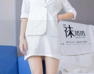 袜啵啵 – 小甜豆的黑色丝花絮，更新图片，奶油泡芙那么好吃，她利害啊。