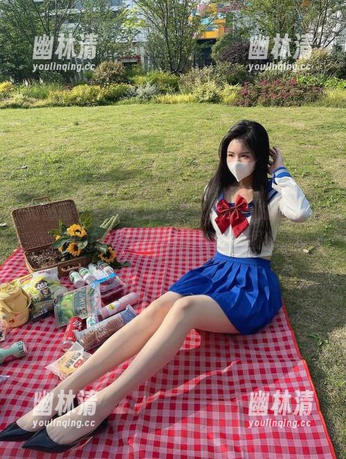 微密圈 - 一秒变腿模,软妹小九九的玉足自拍,快来下载这绝妙美图! 微密圈 - 一秒变腿模,软妹小九九的玉足自拍,快来下载这绝妙美图!