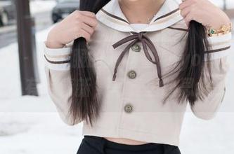 魅妍社 – 水手服的刘懿萱Yoyo，有点不羁，也有点清新，写真里的思维小乱流